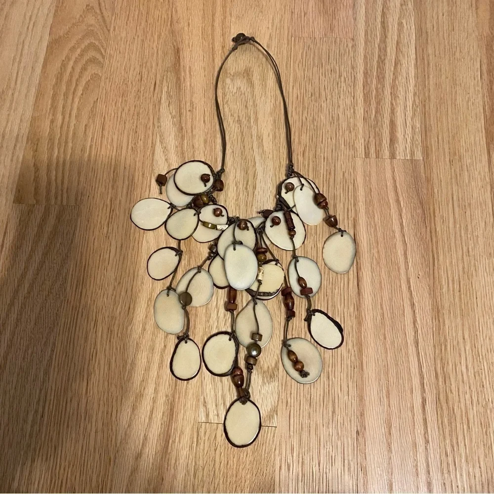 TAGUA WOMEN'S IVORA ILIANA NECKLACE Brown Cream Dangle Boho